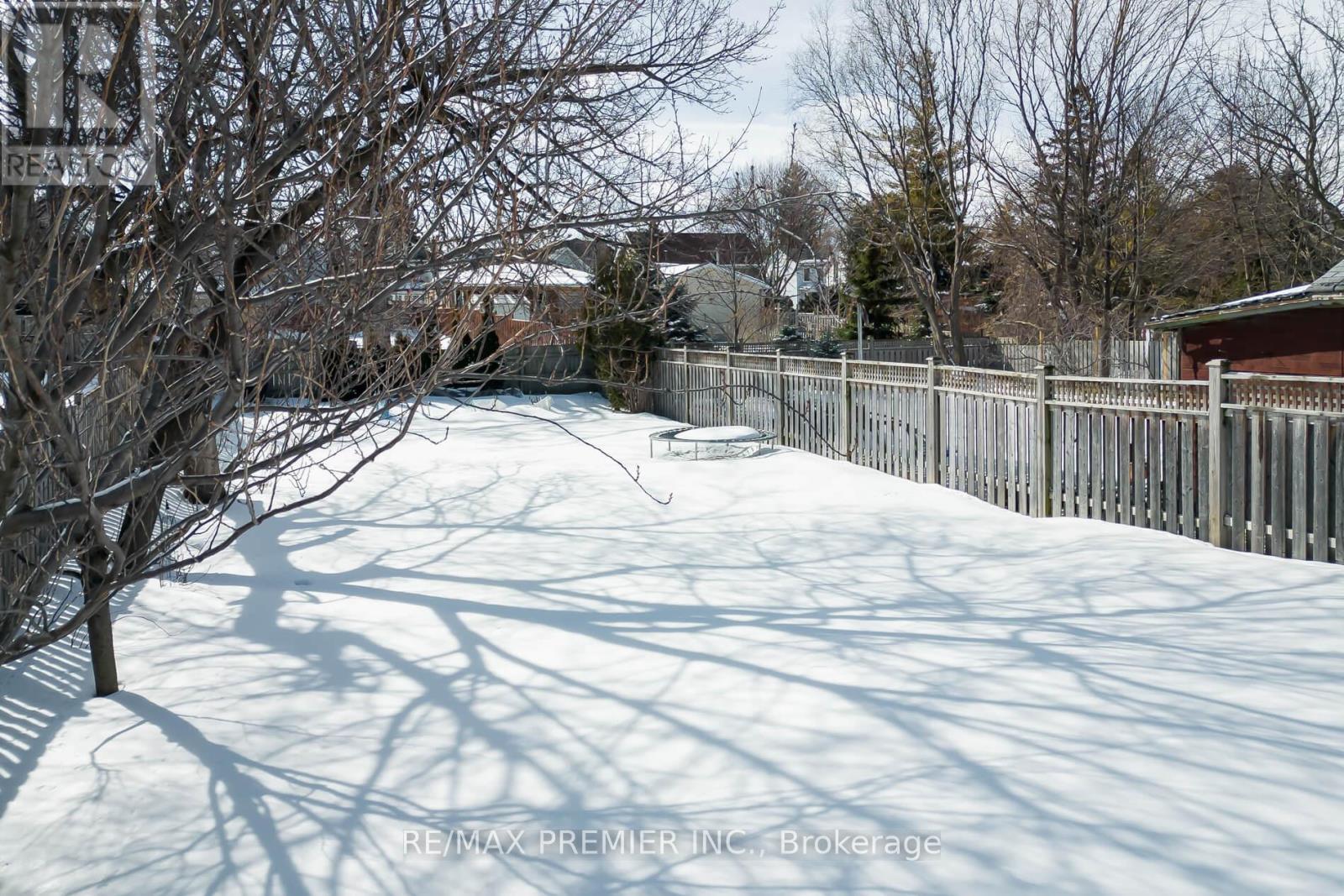 15 Elizabeth Street N, Brampton, Ontario  L6X 1S1 - Photo 36 - W12828048