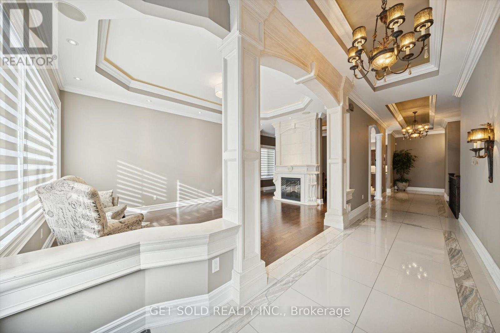 7 Tristan Court, Brampton, Ontario  L6Y 5S2 - Photo 10 - W12828096