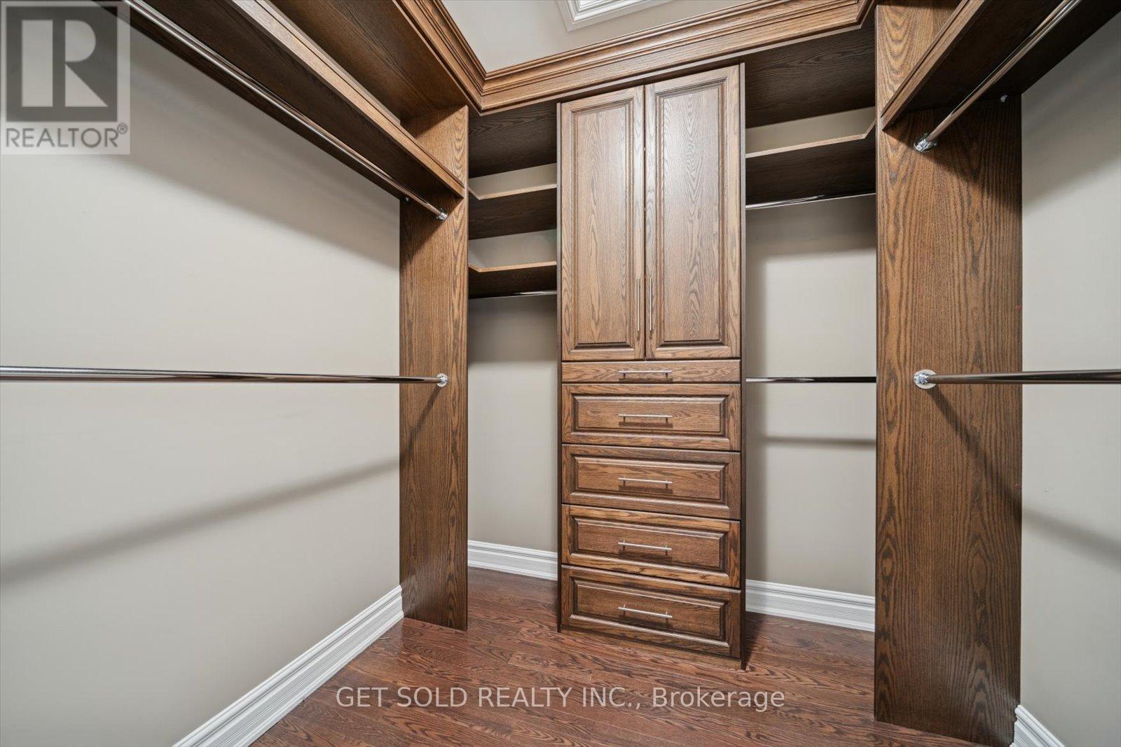 7 Tristan Court, Brampton, Ontario  L6Y 5S2 - Photo 25 - W12828096