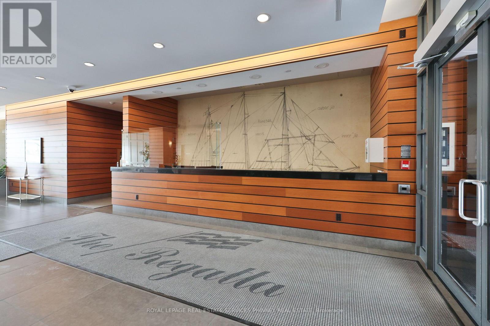 409 - 65 Port Street, Mississauga, Ontario  L5G 4V3 - Photo 2 - W12828100