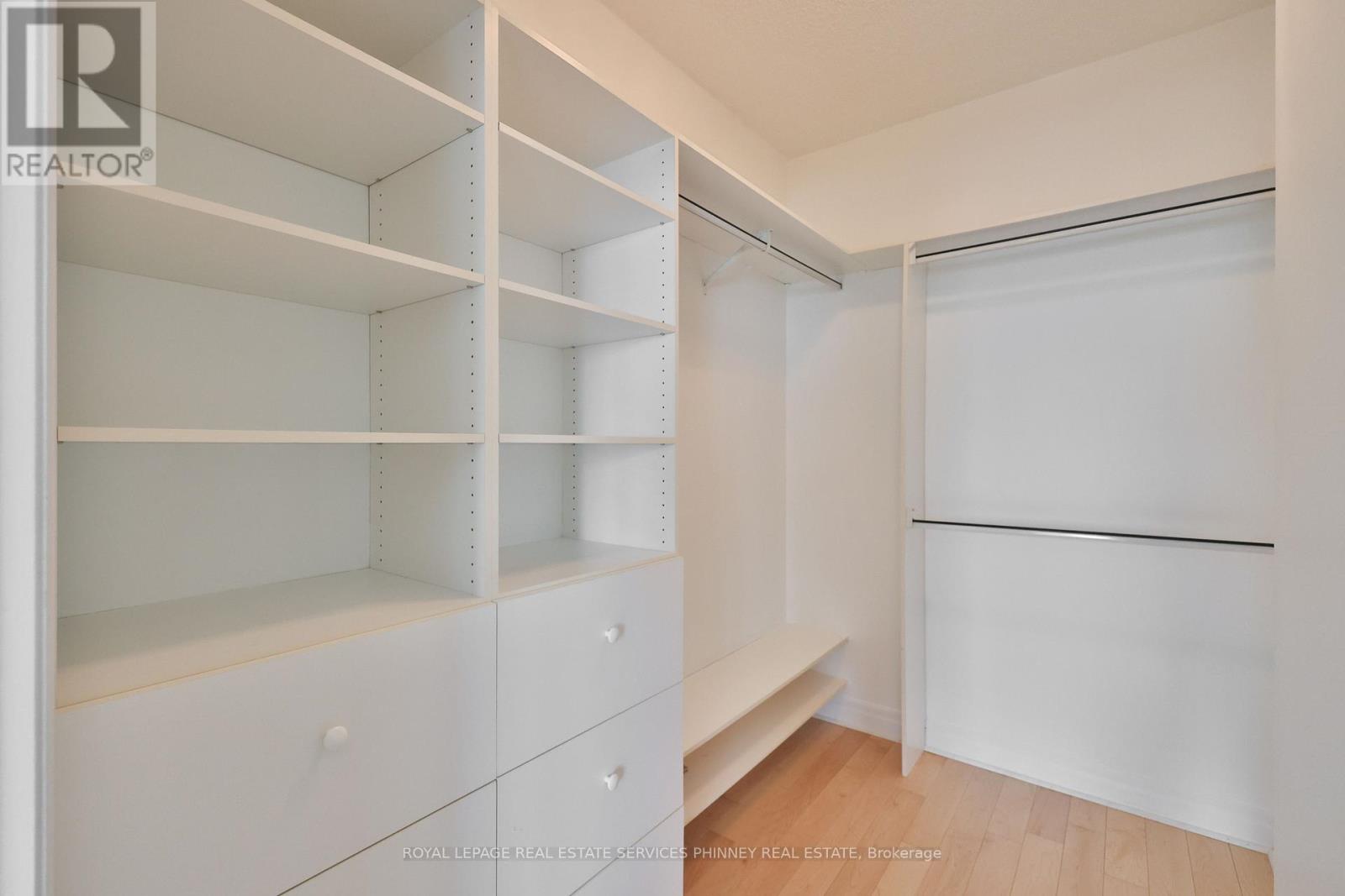 409 - 65 Port Street, Mississauga, Ontario  L5G 4V3 - Photo 24 - W12828100