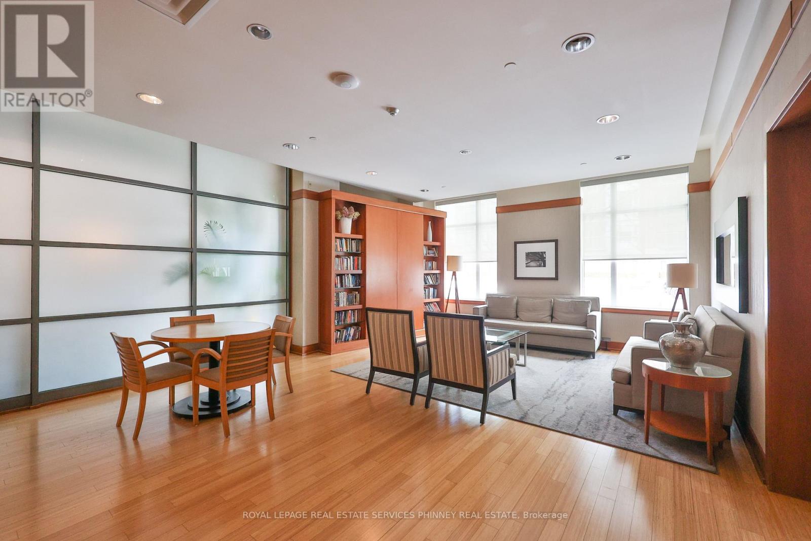 409 - 65 Port Street, Mississauga, Ontario  L5G 4V3 - Photo 38 - W12828100