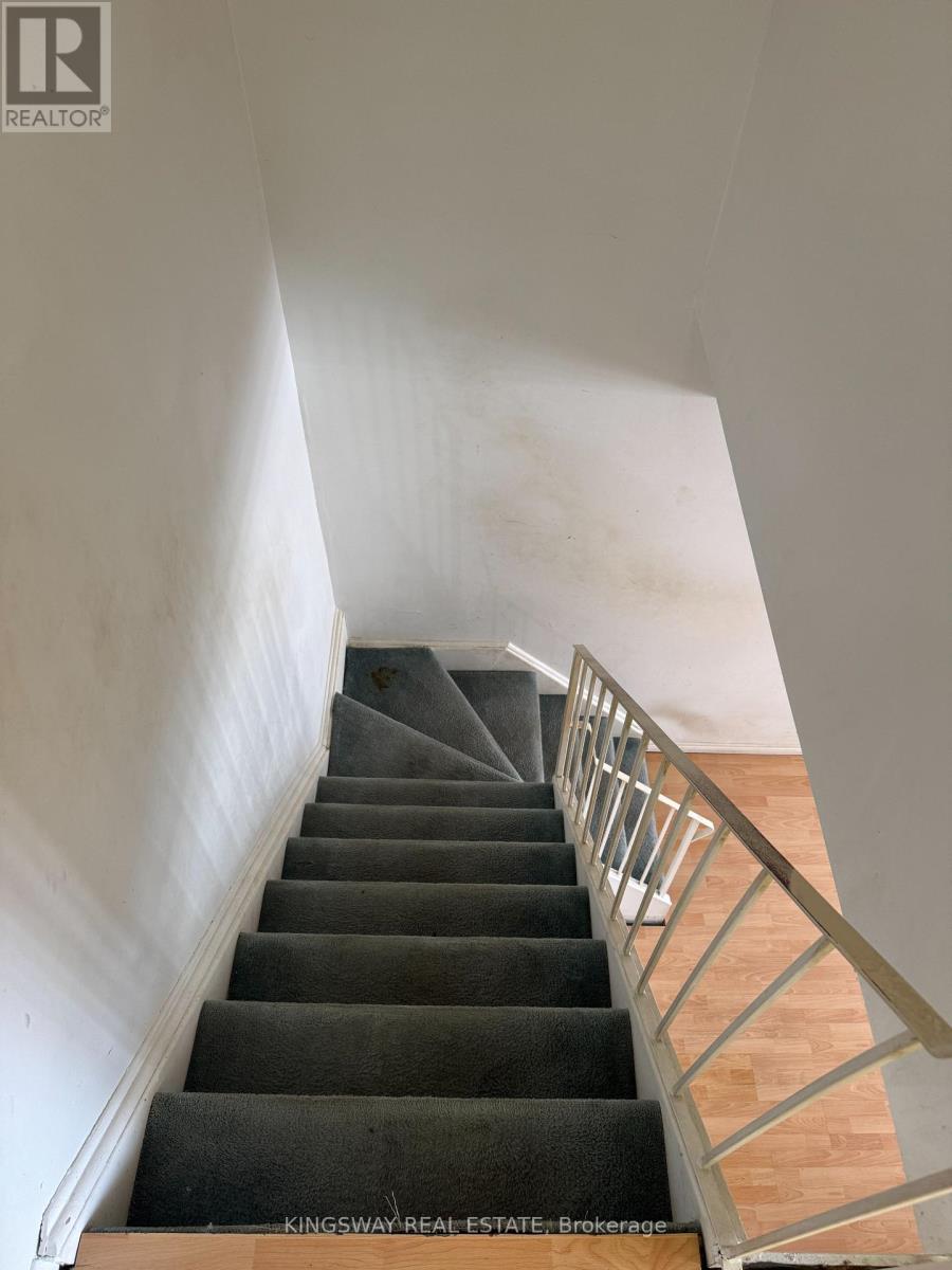 347 - 1395 Williamsport Drive, Mississauga, Ontario  L4X 2T4 - Photo 11 - W12828138