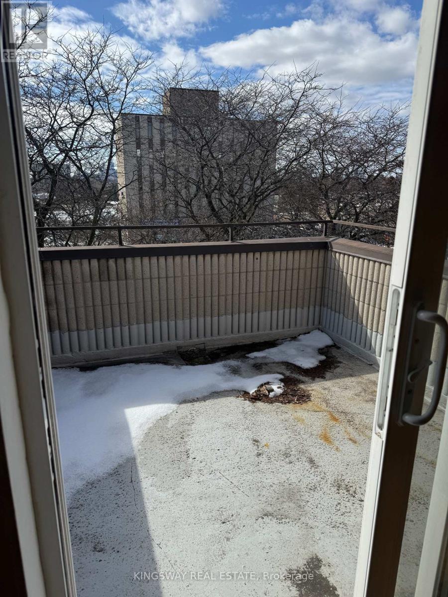 347 - 1395 Williamsport Drive, Mississauga, Ontario  L4X 2T4 - Photo 14 - W12828138