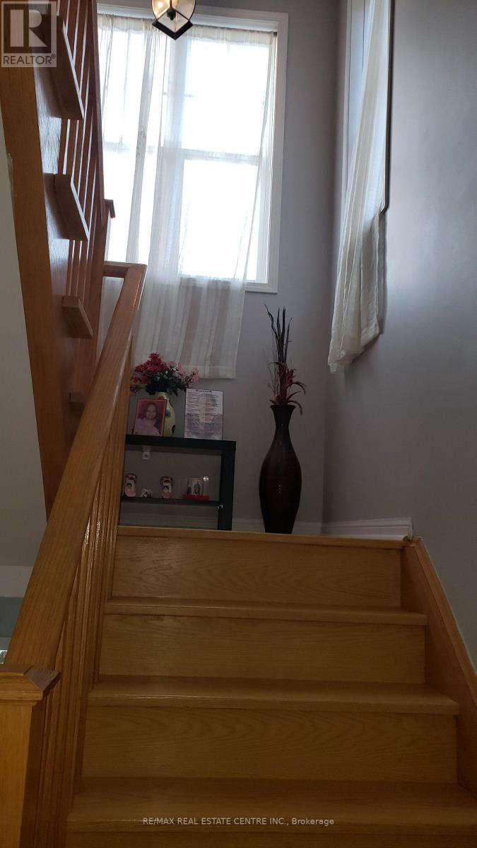 28 - 5980 Whitehorn Avenue, Mississauga, Ontario  L5V 2Y2 - Photo 22 - W12828158