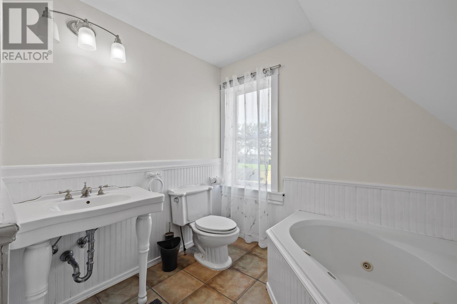 628 Earnscliffe Road, Earnscliffe, Prince Edward Island  C0A 2E0 - Photo 18 - 202603529