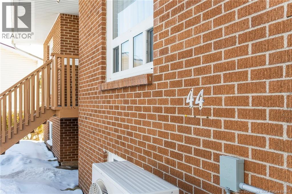 44 Belgrave Street, Saint John, New Brunswick  E2J 1C8 - Photo 3 - NB133802