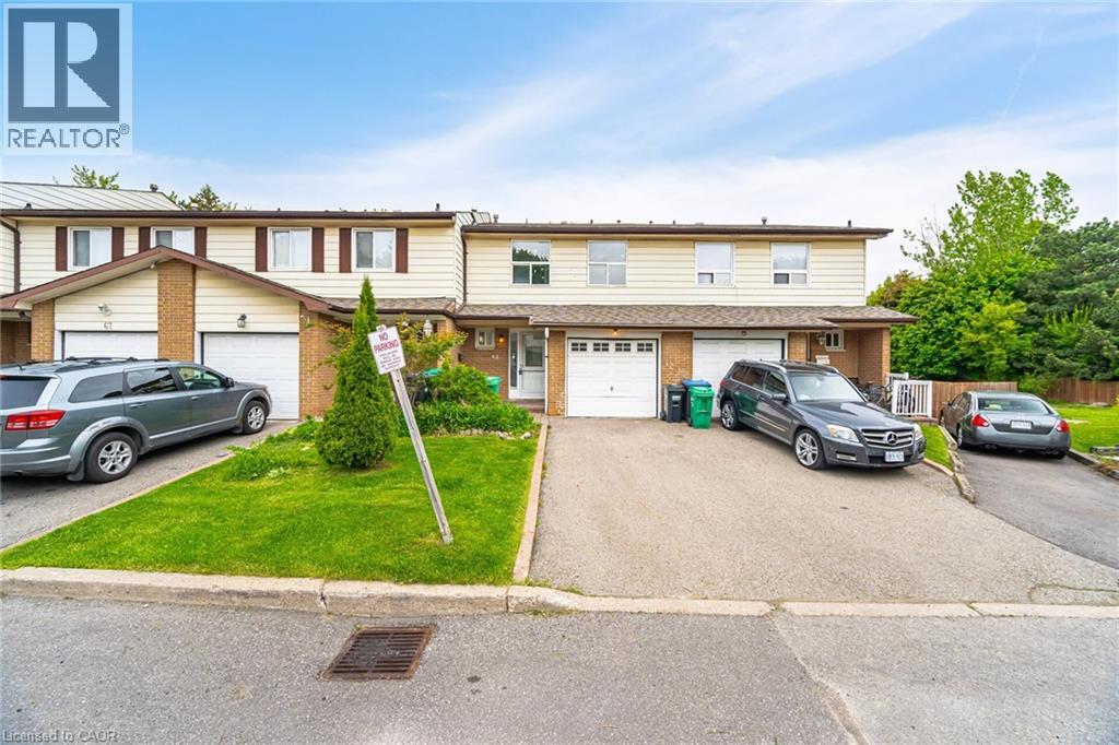 3525 Brandon Gate Drive Unit# 65, Mississauga, Ontario  L4T 3M3 - Photo 2 - 40799233