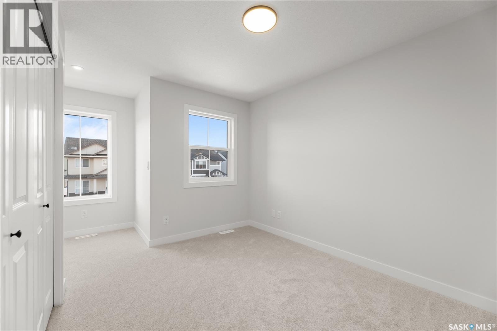 938 Brighton Gate, Saskatoon, Saskatchewan  S7V 1S6 - Photo 27 - SK029334