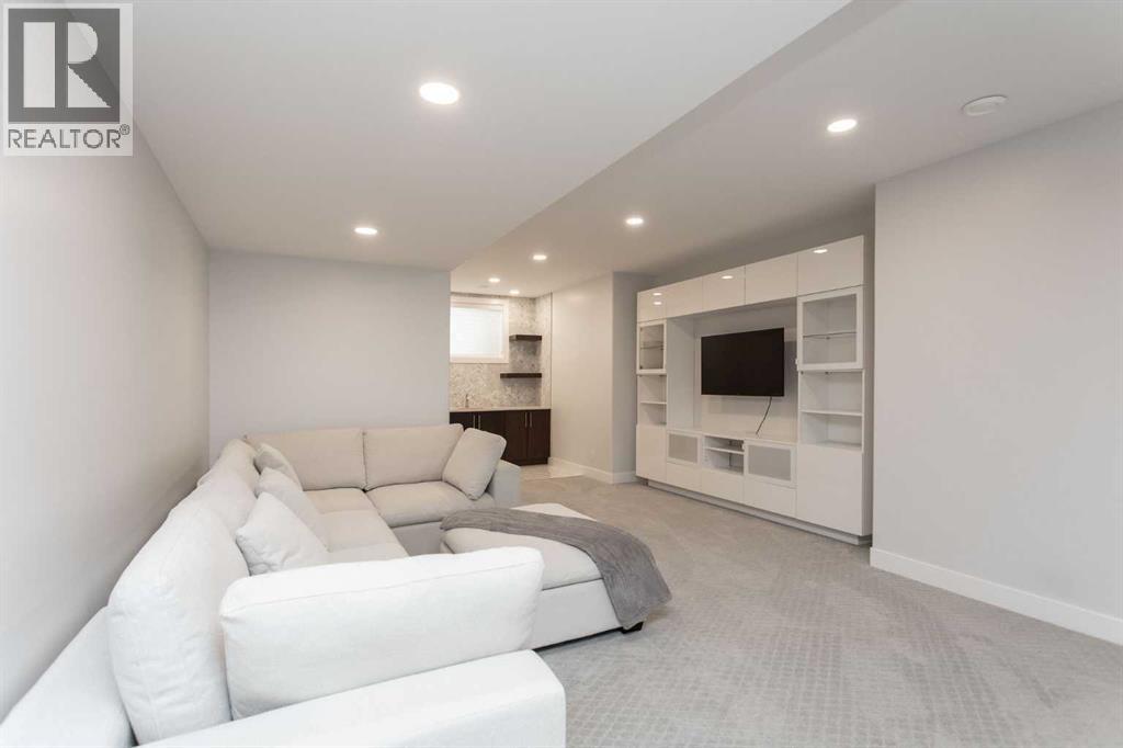 11 Tenhove Street, Red Deer, Alberta  T4P 0L1 - Photo 47 - A2267265