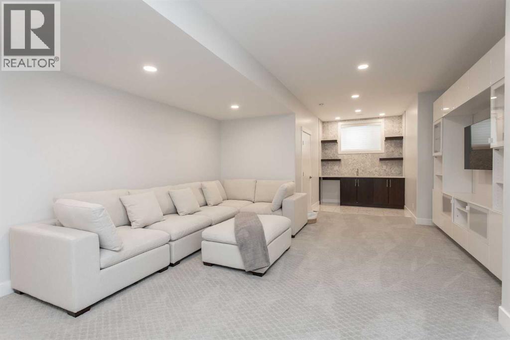 11 Tenhove Street, Red Deer, Alberta  T4P 0L1 - Photo 48 - A2267265