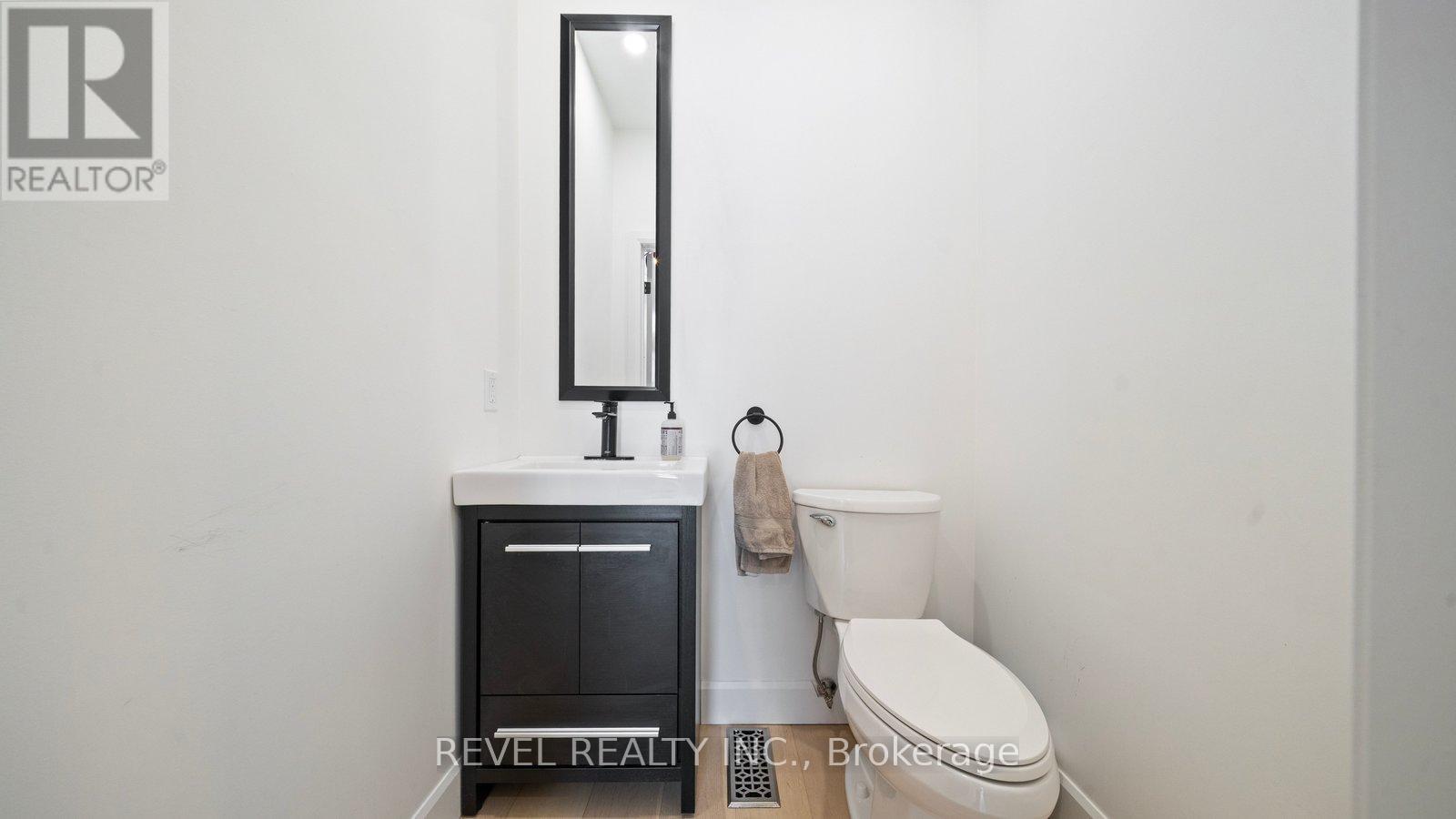 128 Cayuga Street, Brantford, Ontario  N3S 1X4 - Photo 15 - X12827970