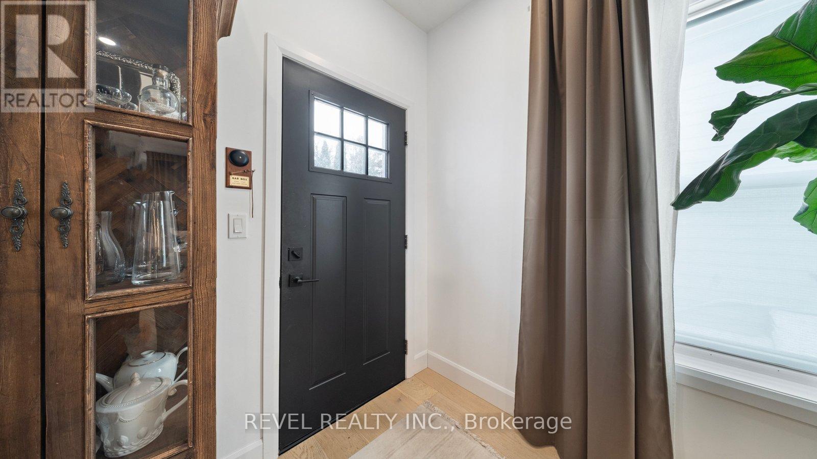 128 Cayuga Street, Brantford, Ontario  N3S 1X4 - Photo 21 - X12827970