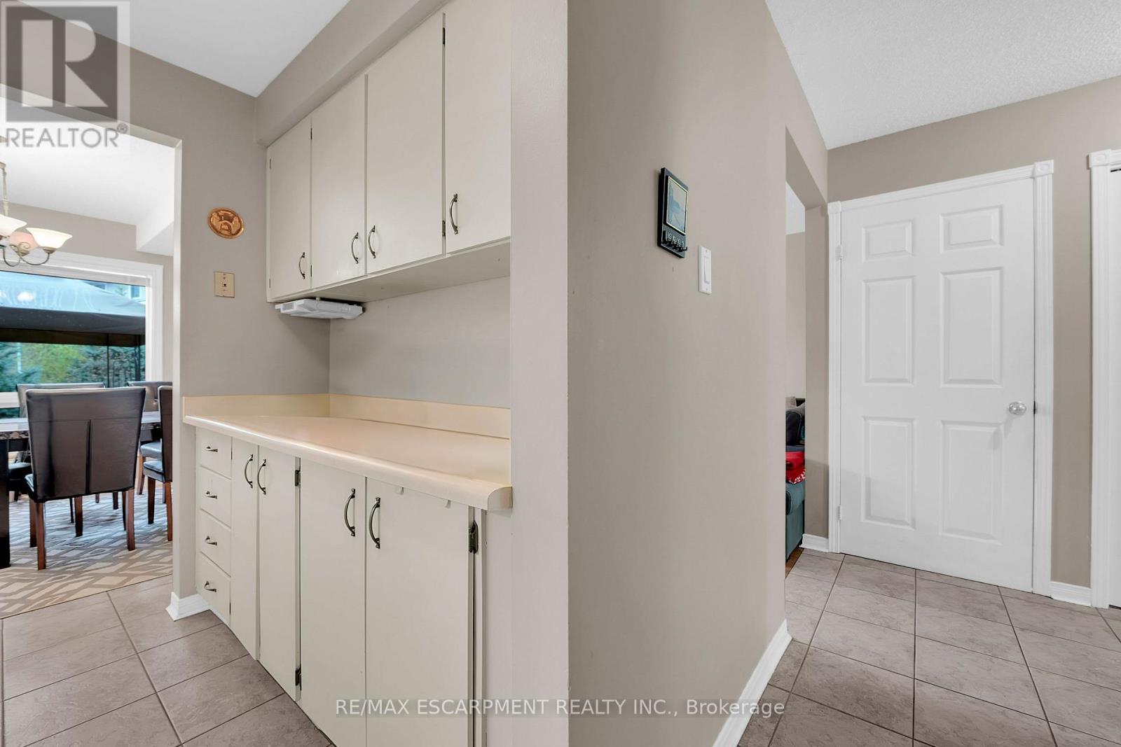 5016 Friesen Boulevard, Lincoln, Ontario  L0R 1B5 - Photo 6 - X12827978