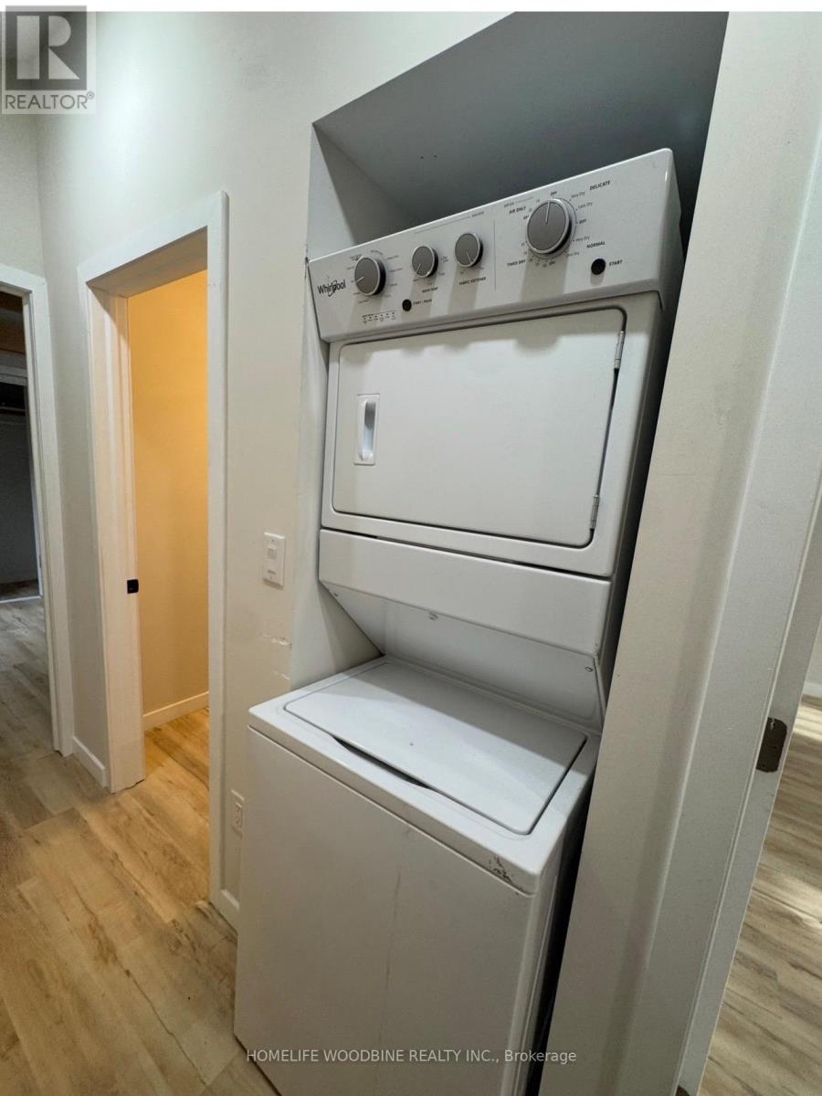 5759 Robinson Street, Niagara Falls, Ontario  L2G 2B3 - Photo 8 - X12828006