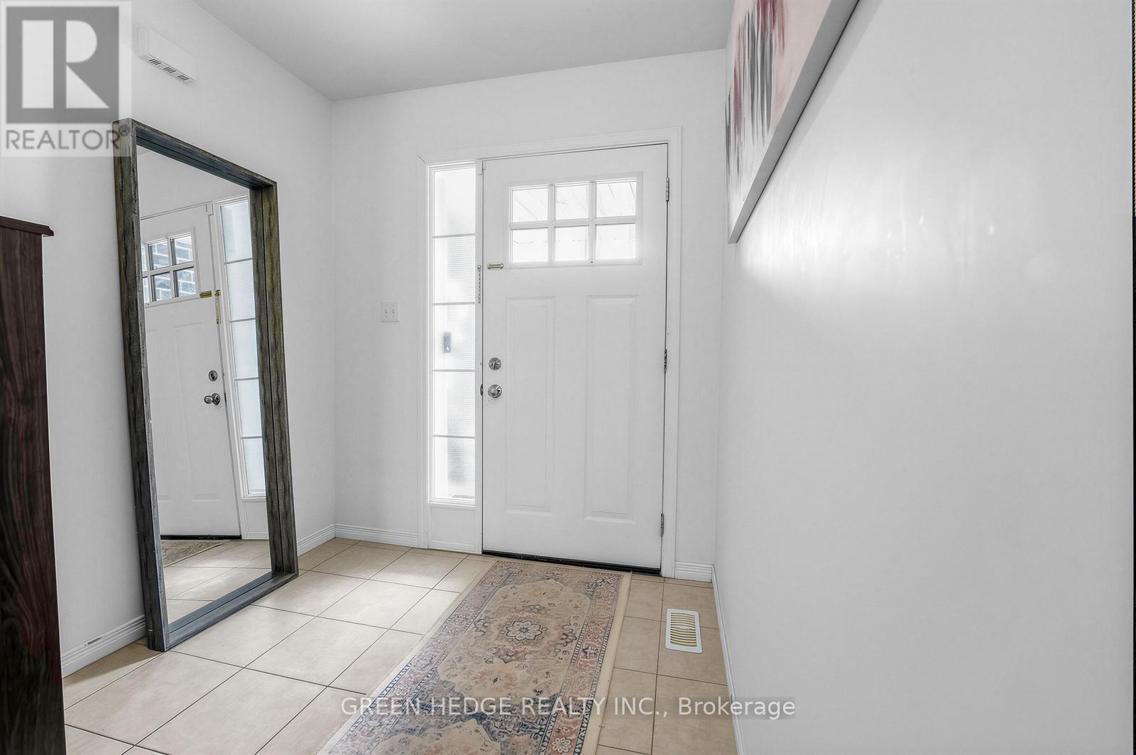 47 - 135 Hardcastle Drive, Cambridge, Ontario  N1S 0B6 - Photo 3 - X12828012