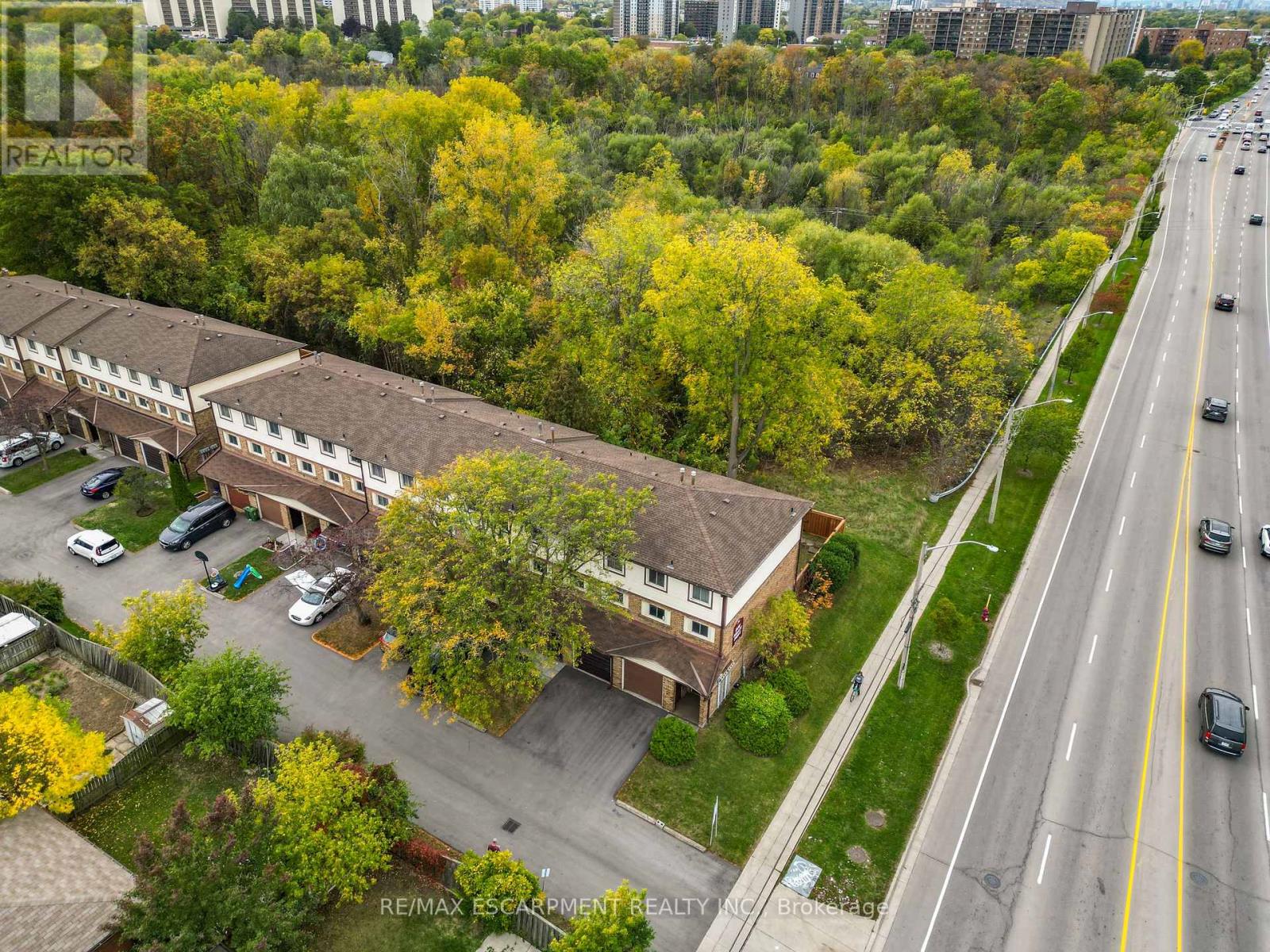 1 - 34 Bow Valley Drive, Hamilton, Ontario  L8E 3L4 - Photo 16 - X12828116