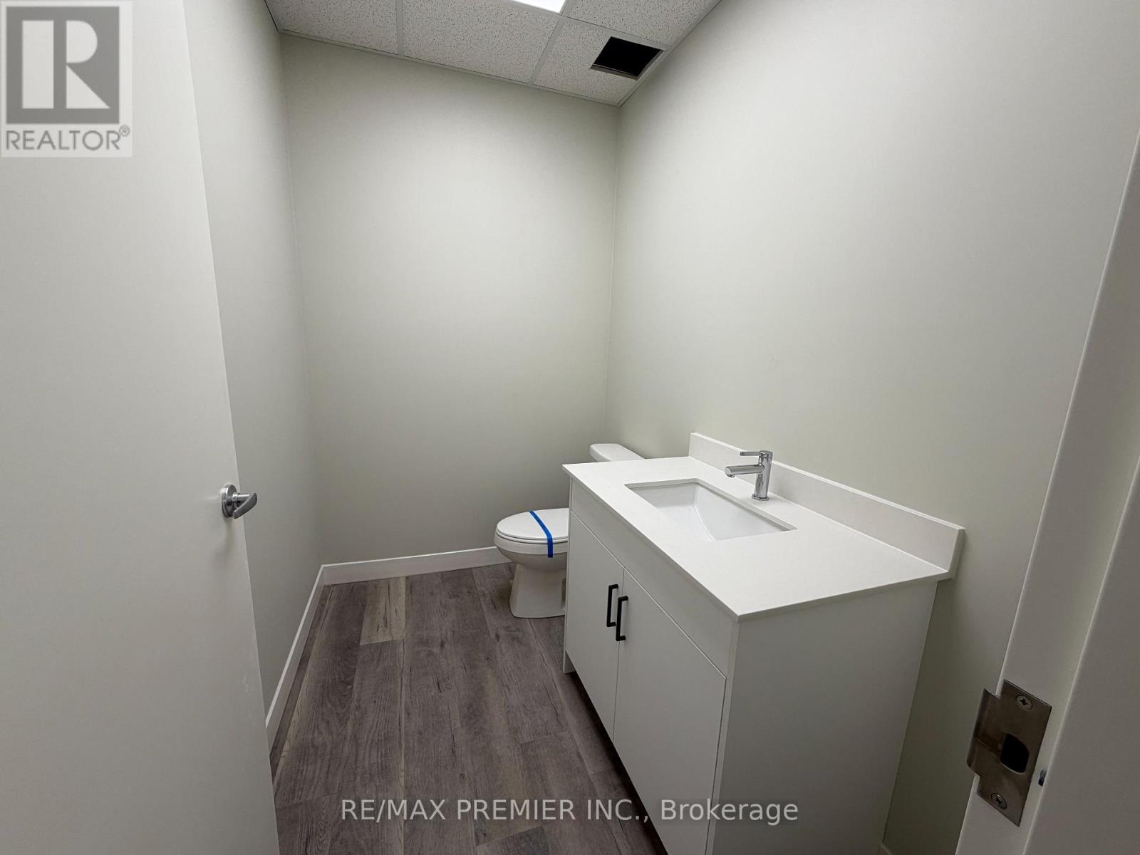 102-05 - 3 Cross Street, Welland, Ontario  L3B 5X6 - Photo 20 - X12828120