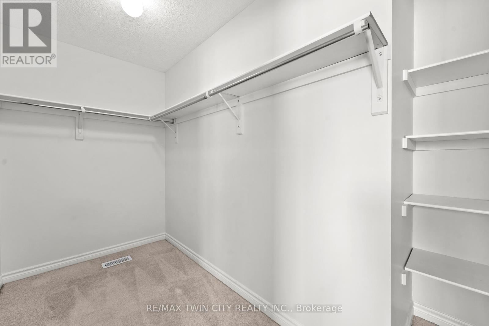 256 Charlotta Street, Wilmot, Ontario  N3A 4M8 - Photo 26 - X12828130