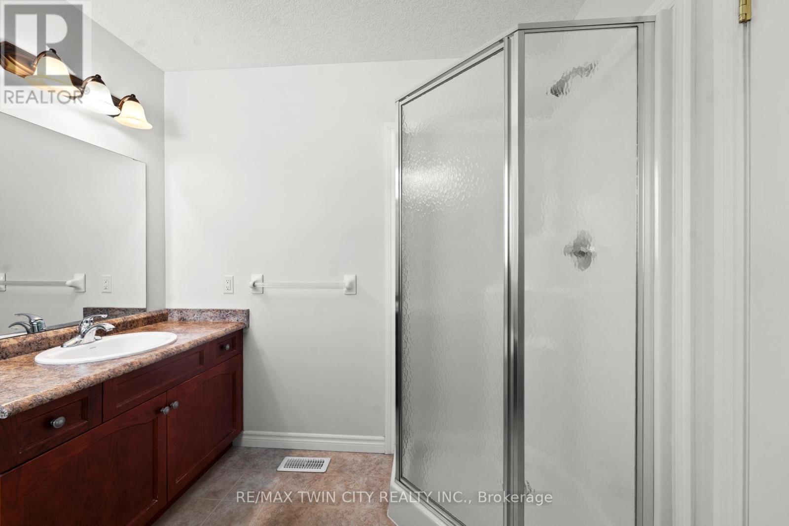 256 Charlotta Street, Wilmot, Ontario  N3A 4M8 - Photo 29 - X12828130