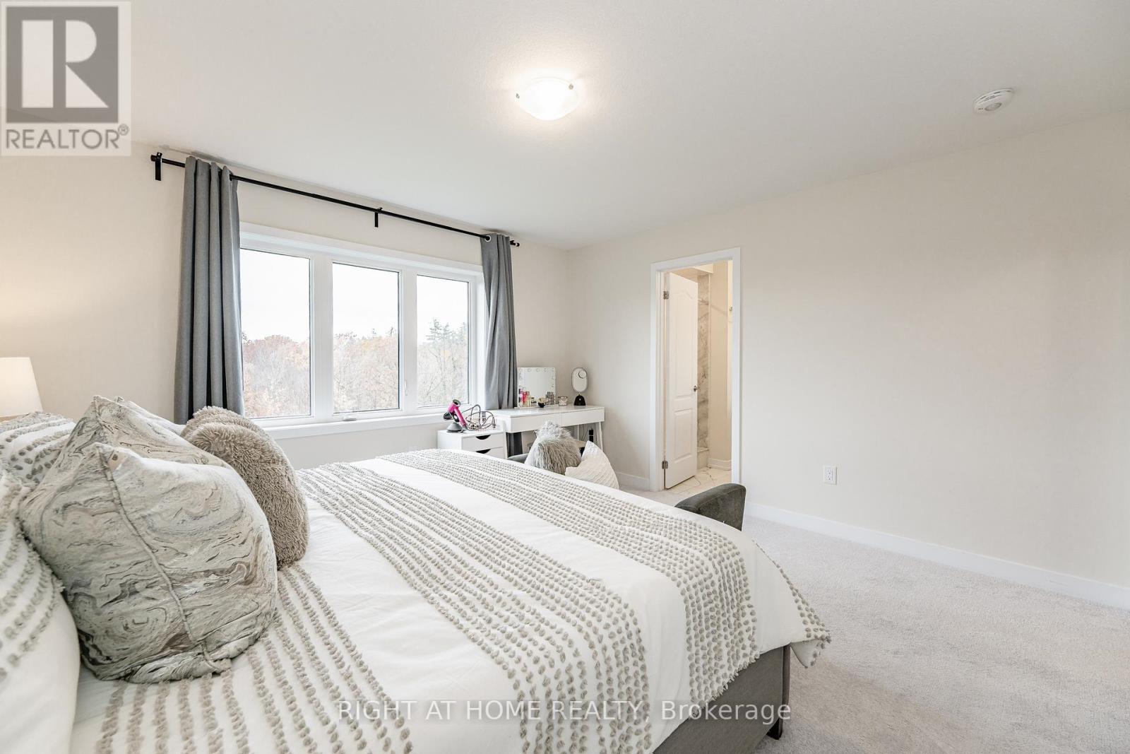 116 Whithorn Crescent, Haldimand, Ontario  N3W 0G4 - Photo 22 - X12828150