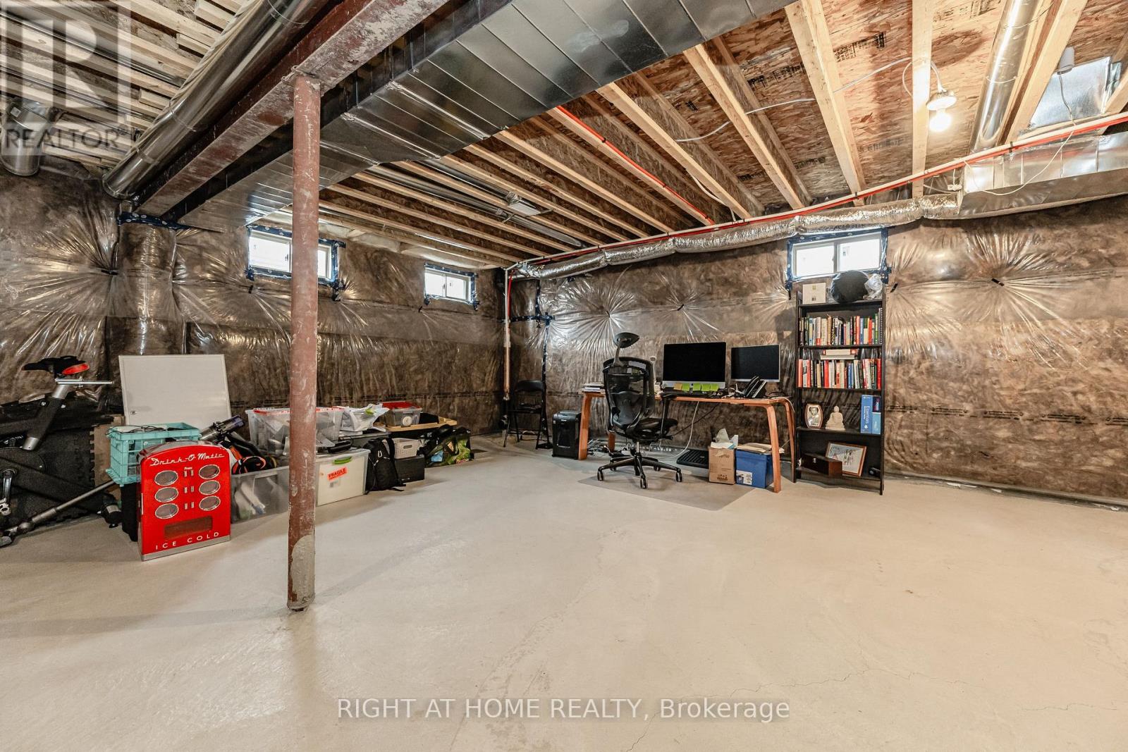 116 Whithorn Crescent, Haldimand, Ontario  N3W 0G4 - Photo 25 - X12828150