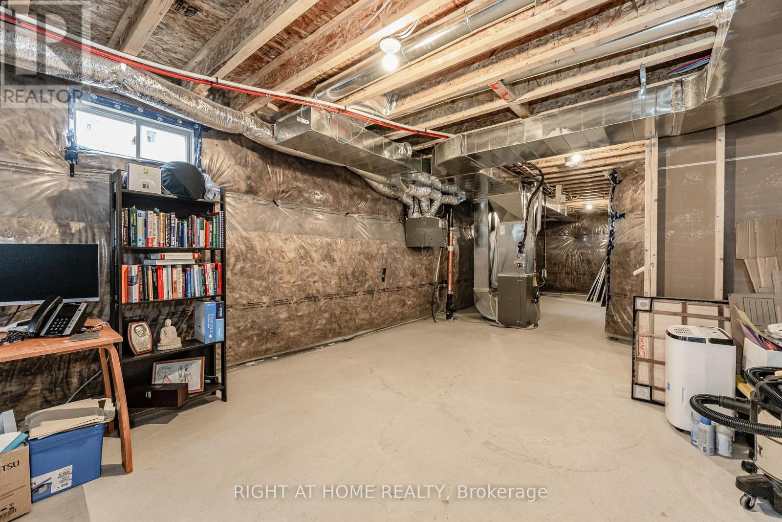 116 Whithorn Crescent, Haldimand, Ontario  N3W 0G4 - Photo 26 - X12828150