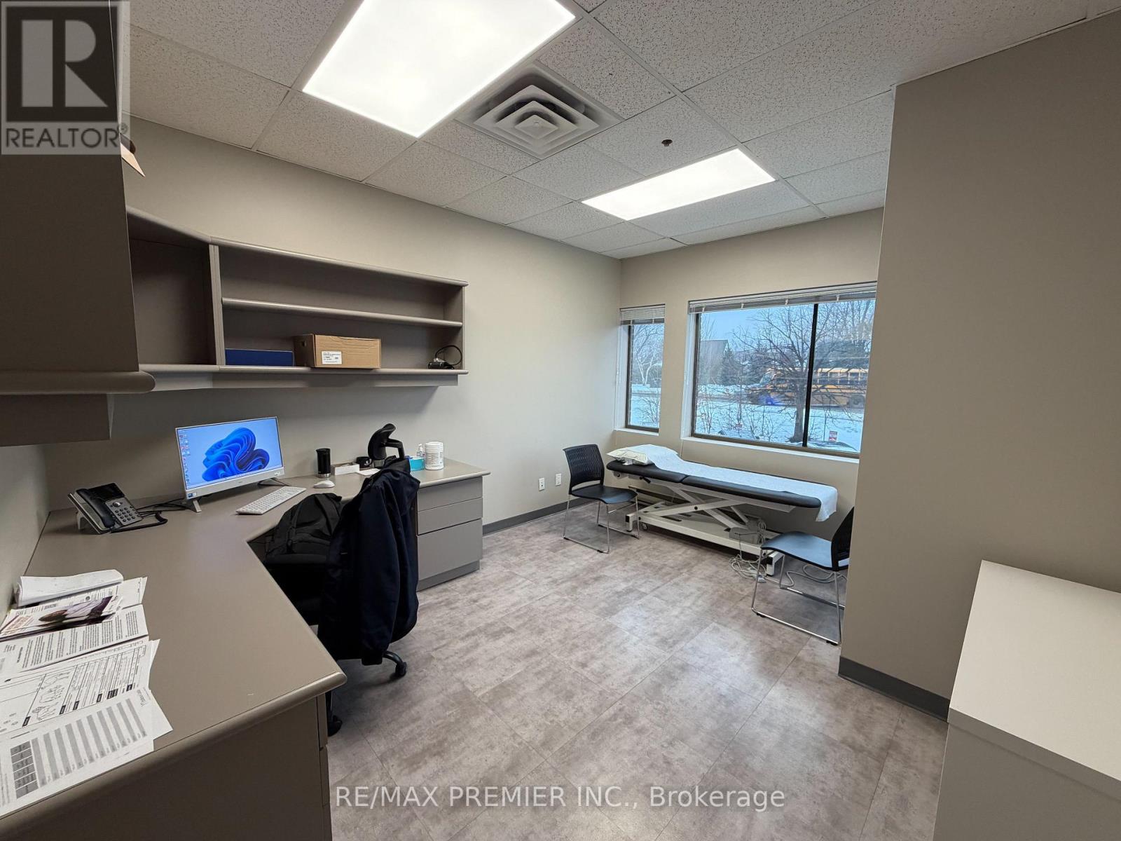 204-04 - 565 Sanatorium Road, Hamilton, Ontario  L9C 7N4 - Photo 8 - X12828170