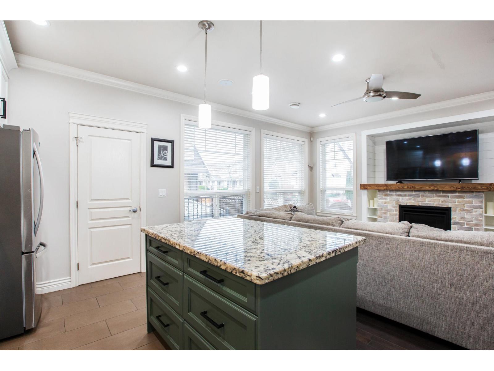 6799 192 Street, Surrey, British Columbia  V4N 6A3 - Photo 13 - R3094192