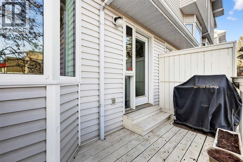 72 Glenbrook Villas Sw, Calgary, Alberta  T3E 7E8 - Photo 33 - A2282657