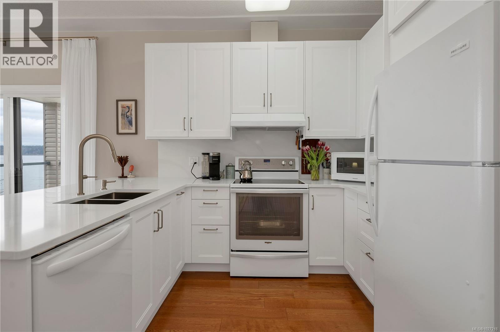 308 1350 Island Hwy S, Campbell River, British Columbia  V9W 1B7 - Photo 3 - 1027218