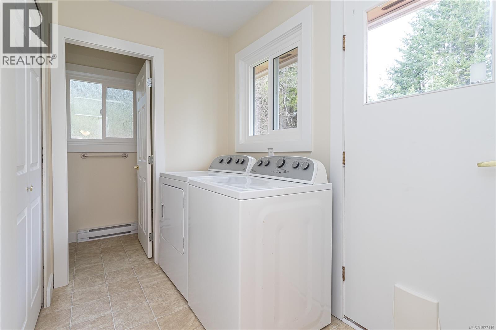 3960 Ostby Pl, Bowser, British Columbia V0R 1G0 - Photo 20 - 1027115