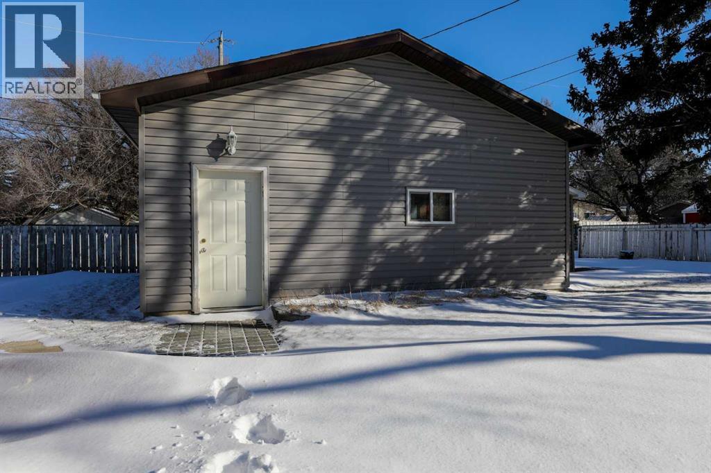 2103 25 Street, Coaldale, Alberta  T1M 1J4 - Photo 5 - A2283167
