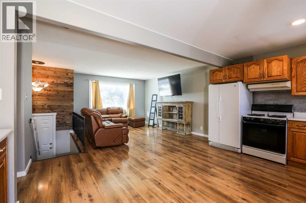 2103 25 Street, Coaldale, Alberta  T1M 1J4 - Photo 11 - A2283167