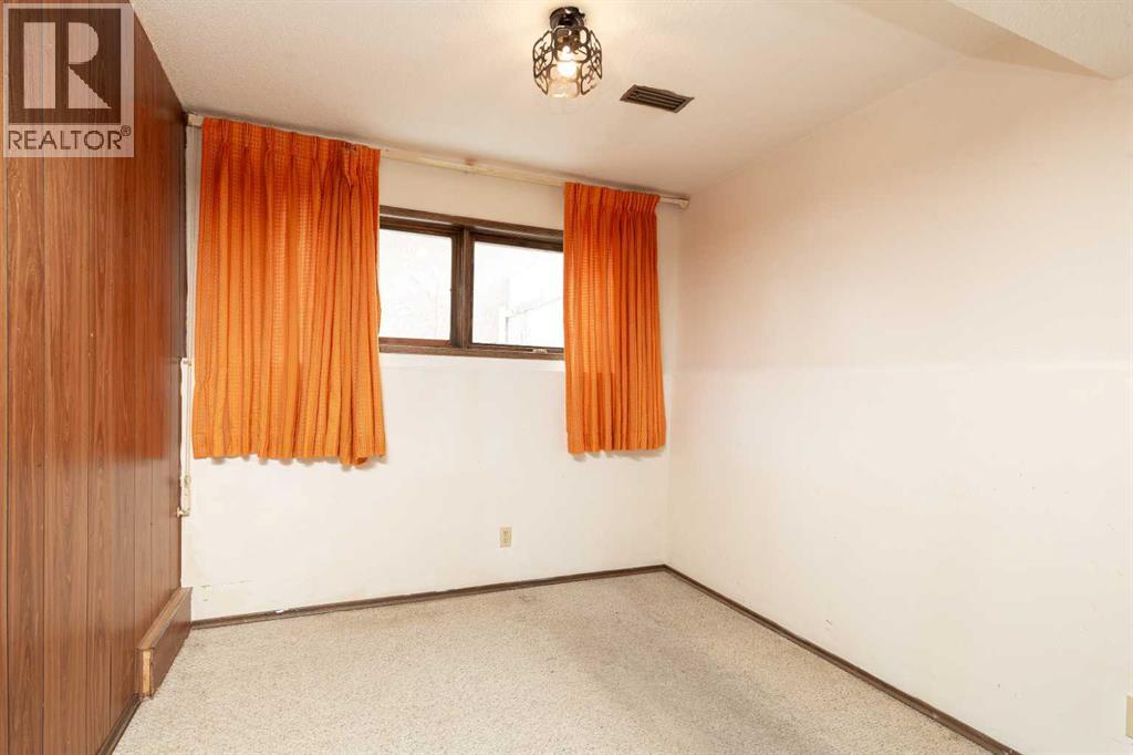 1259 St Catherine Road N, Lethbridge, Alberta  T1H 4E9 - Photo 18 - A2288787