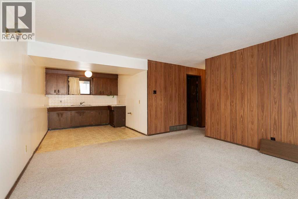 1259 St Catherine Road N, Lethbridge, Alberta  T1H 4E9 - Photo 16 - A2288787