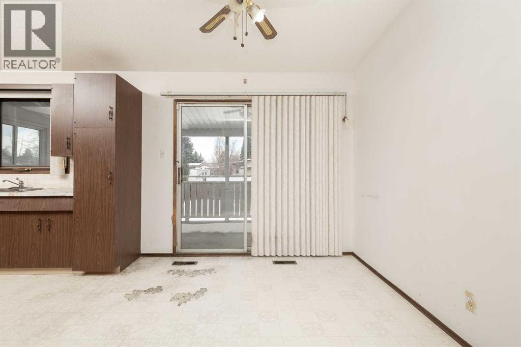 1259 St Catherine Road N, Lethbridge, Alberta  T1H 4E9 - Photo 7 - A2288787