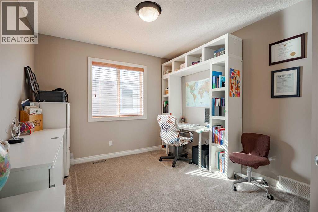 270 Valley Crest Court Nw, Calgary, Alberta  T3B 5Z1 - Photo 23 - A2289192