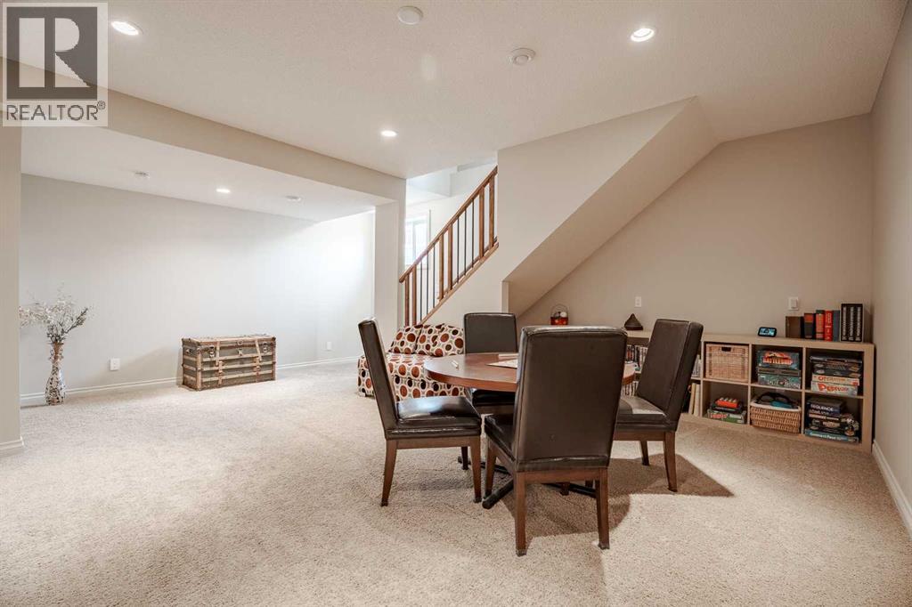 270 Valley Crest Court Nw, Calgary, Alberta  T3B 5Z1 - Photo 29 - A2289192