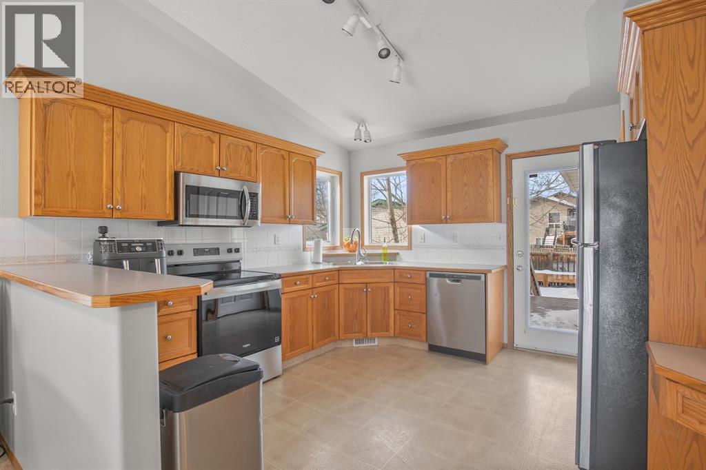 68 Kelly Street, Red Deer, Alberta  T4P 3S9 - Photo 8 - A2288732