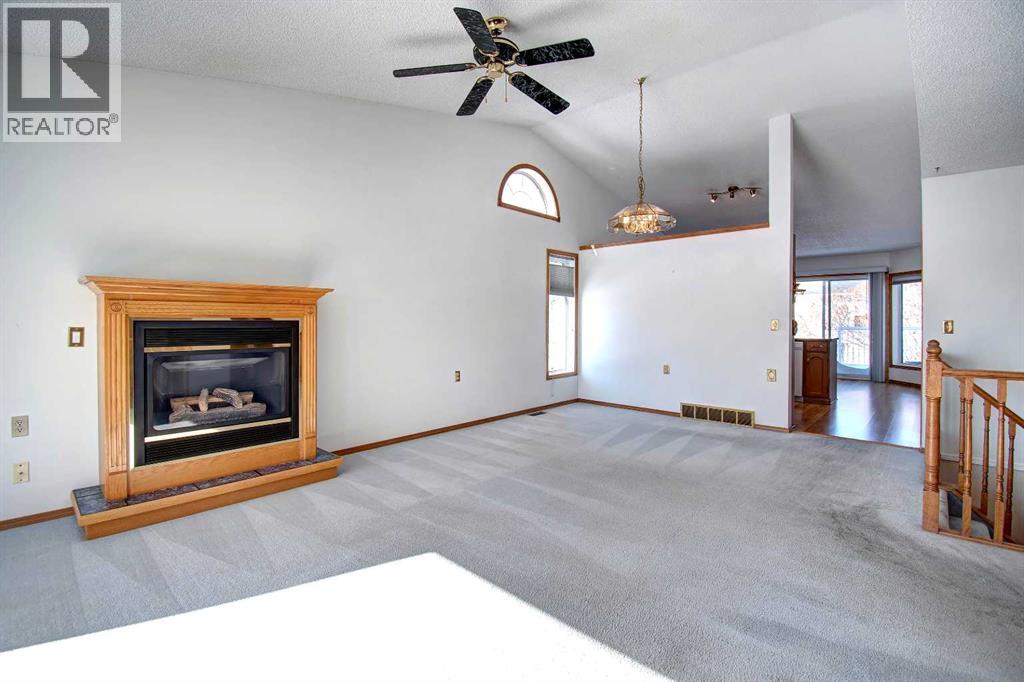 273 Woodside Road Nw, Airdrie, Alberta  T4B 2C6 - Photo 8 - A2288901