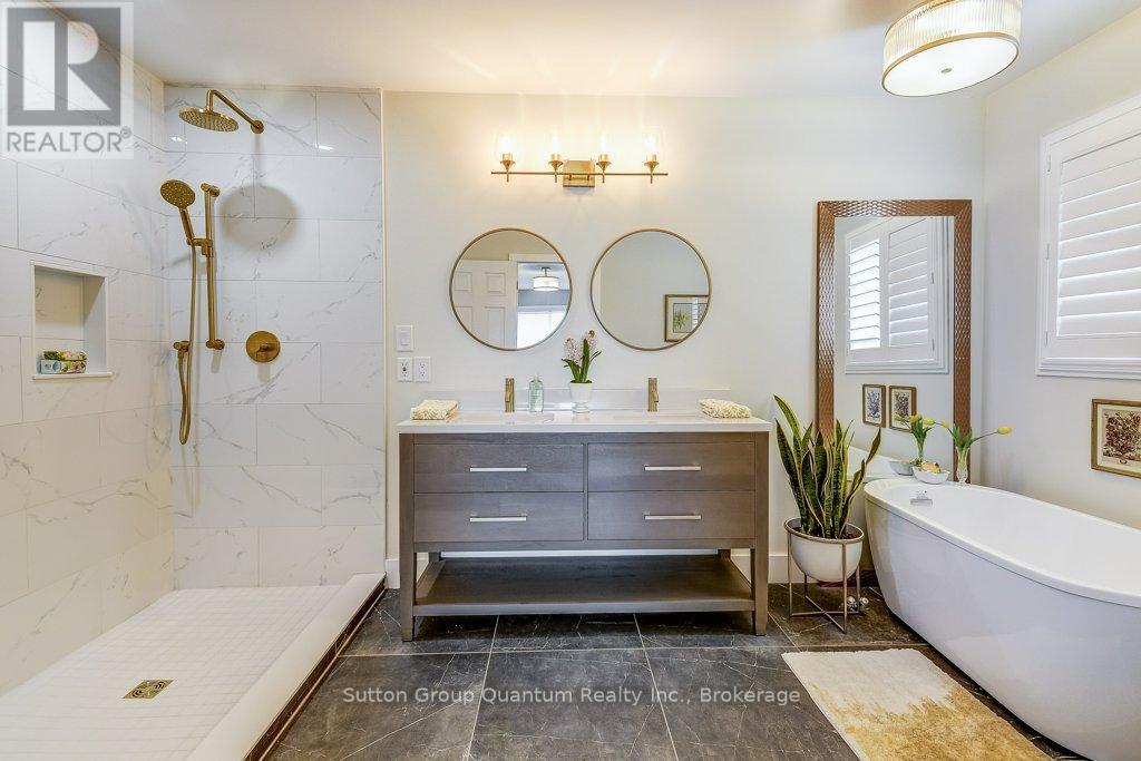 132 Eringate Drive, Hamilton, Ontario  L8J 3Y8 - Photo 29 - X12828206