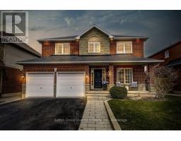 132 ERINGATE DRIVE, Hamilton, Ontario