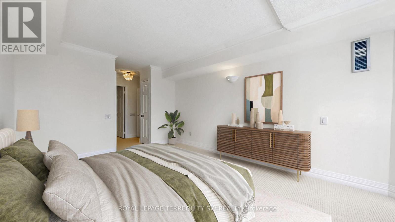 2001 - 71 Simcoe Street, Toronto, Ontario  M5J 2S9 - Photo 25 - C12736820