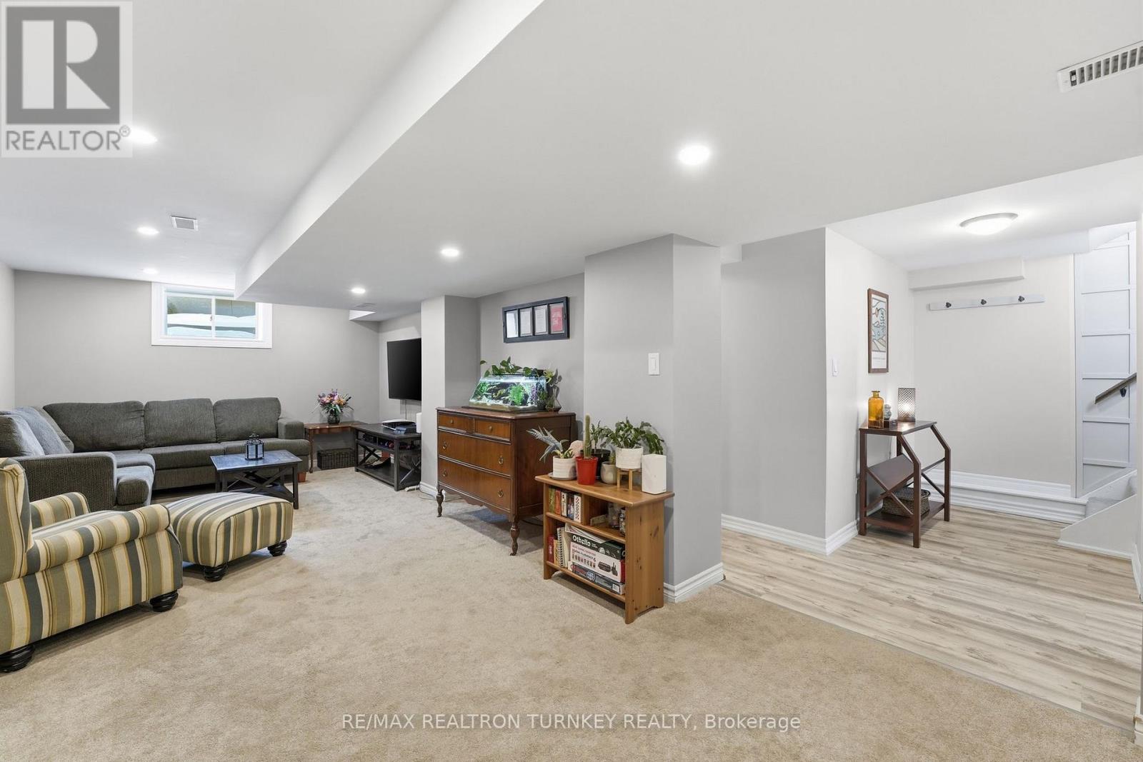 27 Marion Crescent, Barrie, Ontario  L4M 2L4 - Photo 29 - S12824334