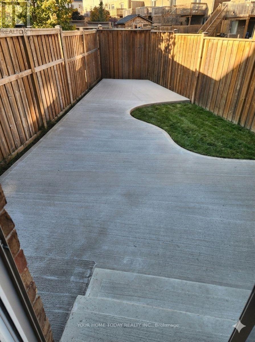 86 Pettitt Drive, Guelph, Ontario  N1E 0M2 - Photo 31 - X12827046