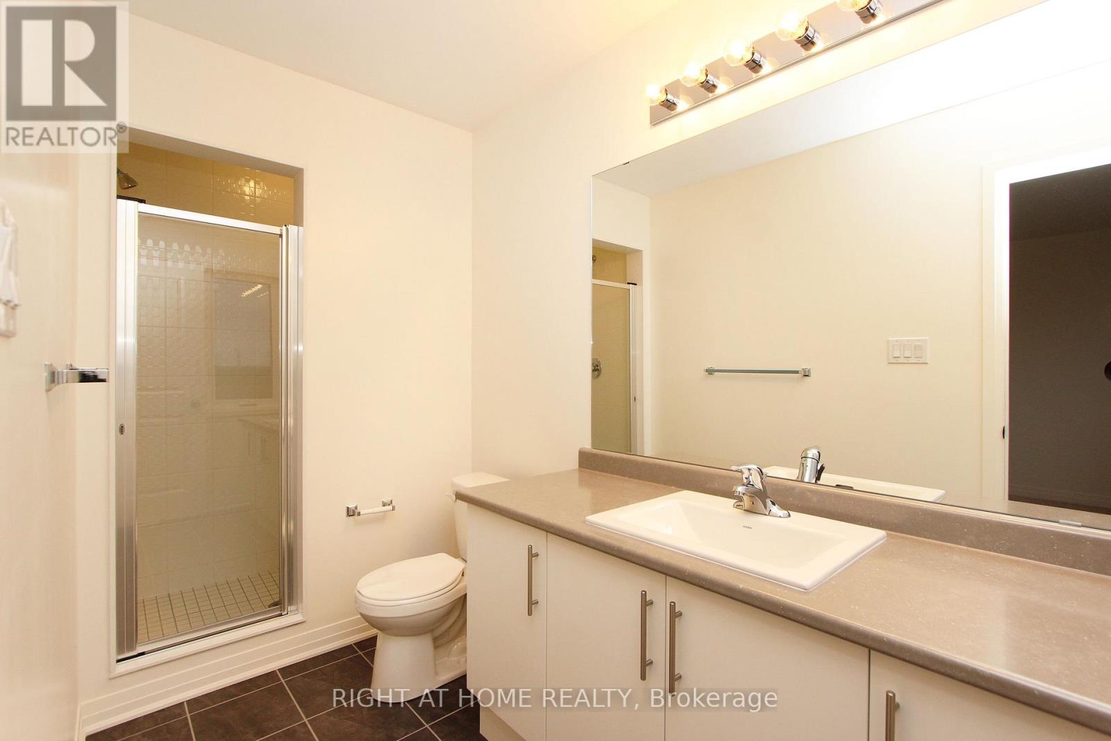 35 Sailors Landing, Clarington, Ontario  L1C 7G4 - Photo 12 - E12828238