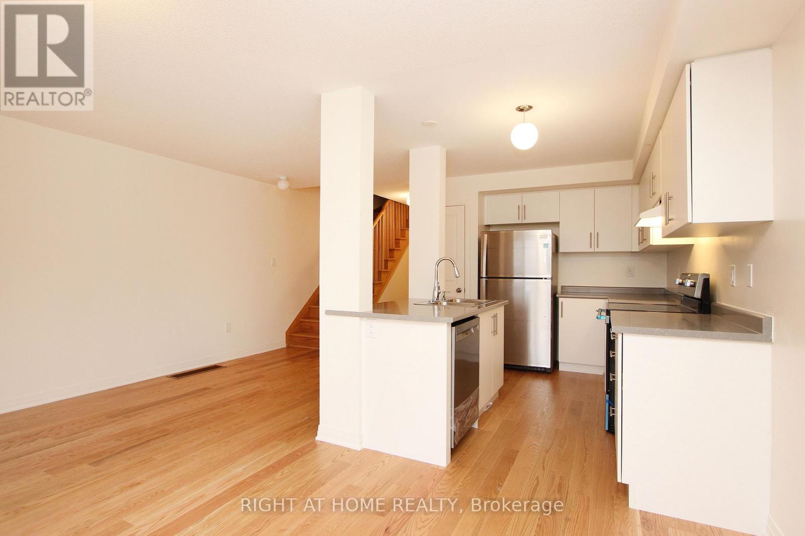 35 Sailors Landing, Clarington, Ontario  L1C 7G4 - Photo 7 - E12828238