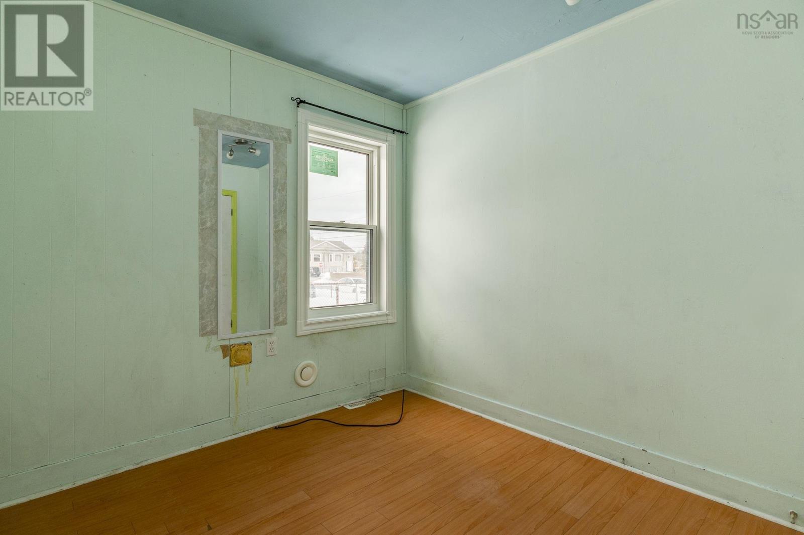 16 High Street, Dartmouth, Nova Scotia  B2W 1G7 - Photo 13 - 202603320