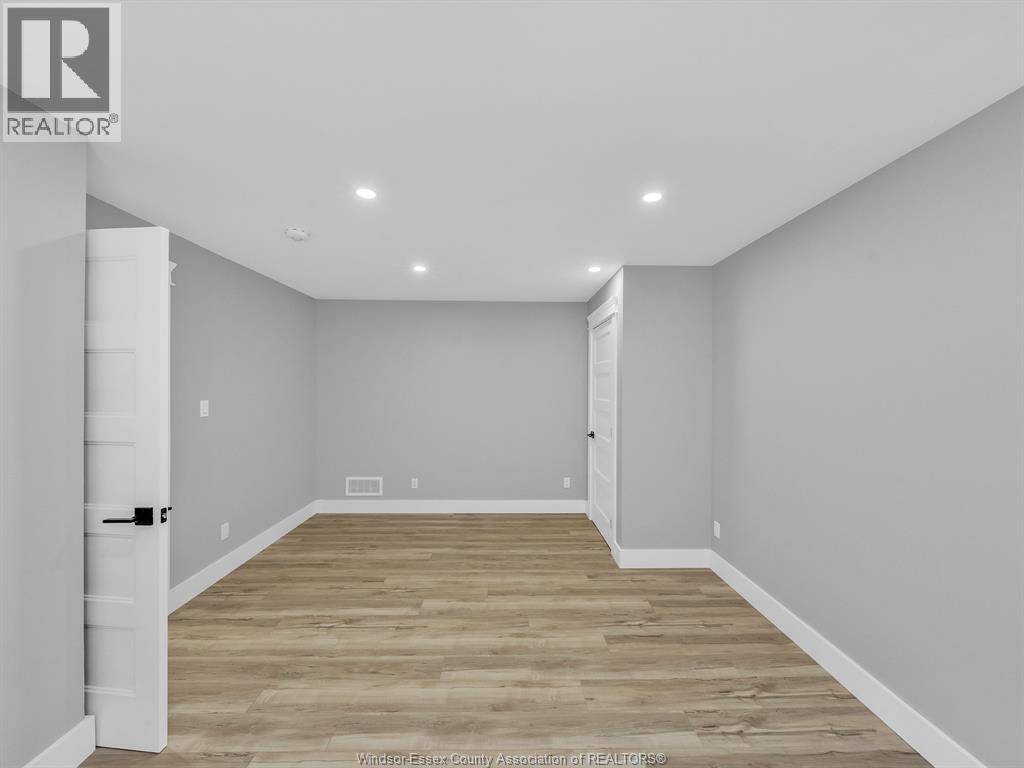 157 Gloucester Drive, Essex, Ontario  N0R 1G0 - Photo 38 - 26002304